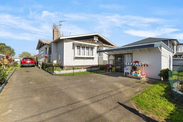 Photo of property in 150 Browns Road, Manurewa, Auckland, 2102