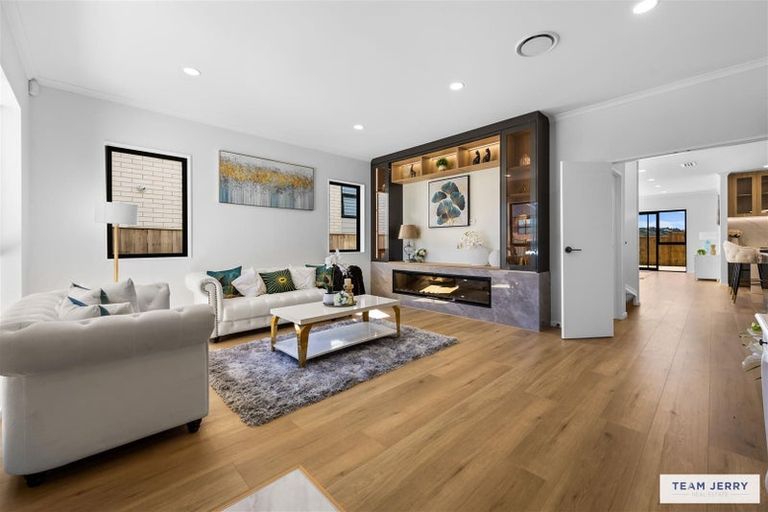 Photo of property in 56 Koromeke Street, Flat Bush, Auckland, 2019