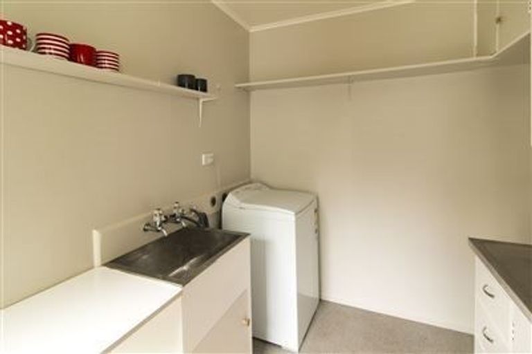 Photo of property in 2/37 Frankmoore Avenue, Johnsonville, Wellington, 6037
