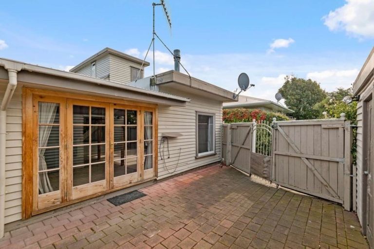 Photo of property in 61a Main Road, Redcliffs, Christchurch, 8081