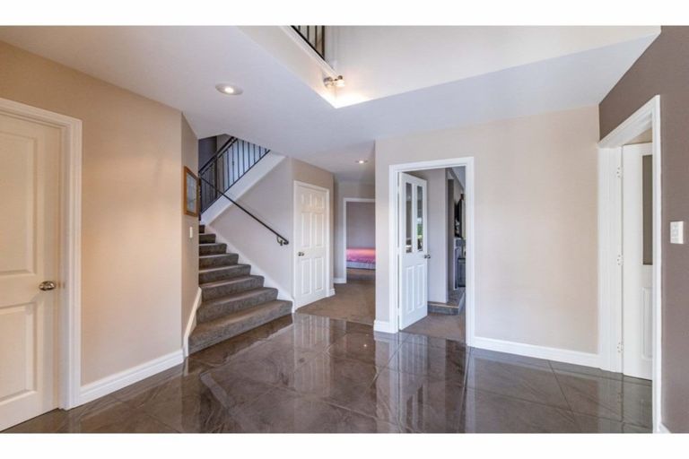 Photo of property in 16 Broadhaven Avenue, Parklands, Christchurch, 8083