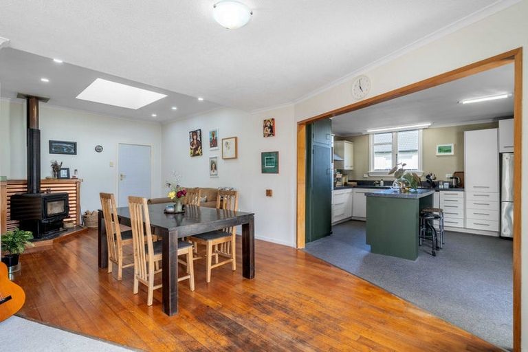 Photo of property in 42 Joseph Street, Waverley, Invercargill, 9810
