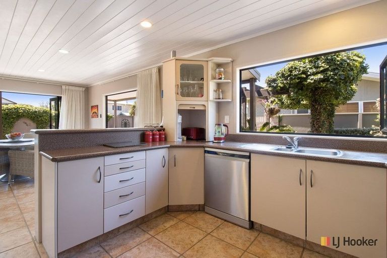 Photo of property in 12b Broadway Road, Waihi Beach, 3611