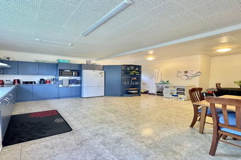 Photo of property in 12 Henry Street, Ebdentown, Upper Hutt, 5018