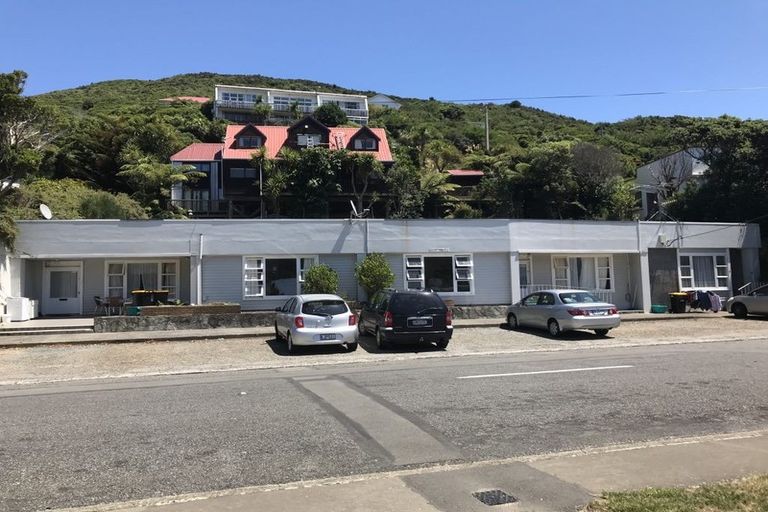 Photo of property in 1/124 Campbell Street, Karori, Wellington, 6012