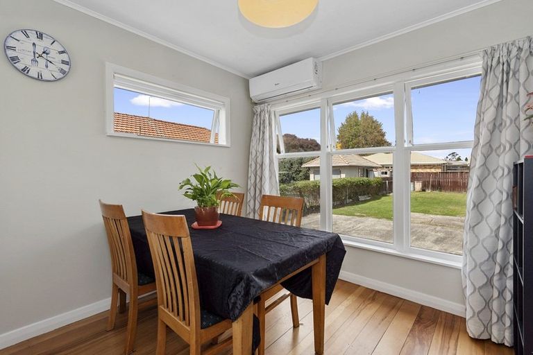 Photo of property in 100 Clarkin Road, Fairfield, Hamilton, 3214