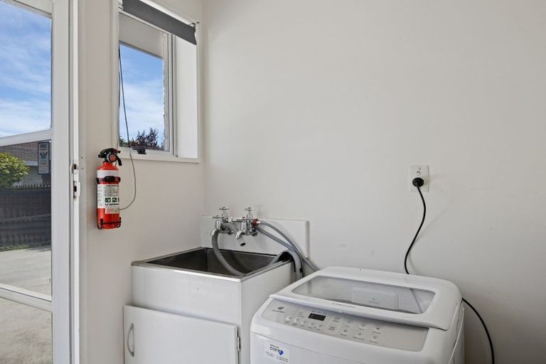 Photo of property in 2/46 Aldwins Road, Phillipstown, Christchurch, 8062