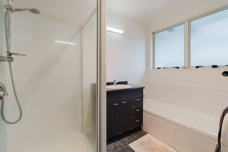 Photo of property in 73 Dixon Road, Glenview, Hamilton, 3206