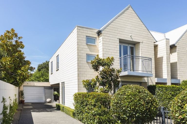 Photo of property in 54a Glandovey Road, Fendalton, Christchurch, 8052