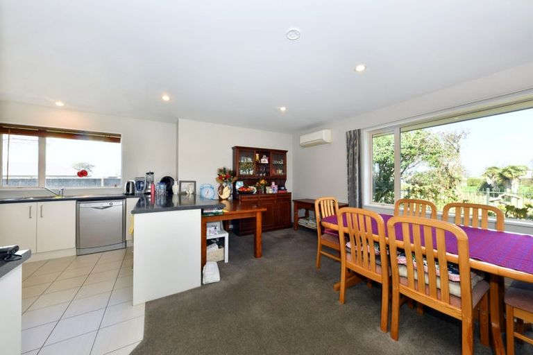 Photo of property in 3 Somerville Crescent, Aidanfield, Christchurch, 8025