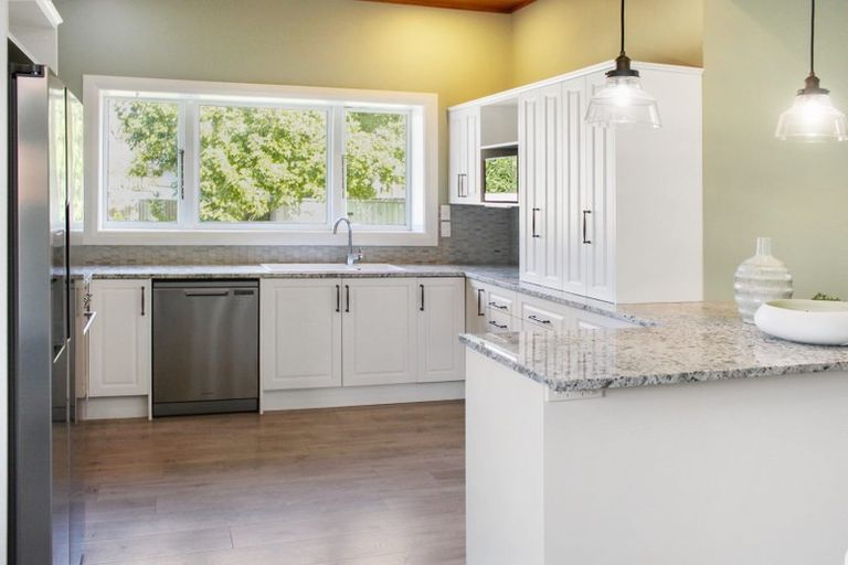 Photo of property in 40 Marne Street, Hokowhitu, Palmerston North, 4410