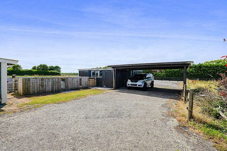 Photo of property in 84 Mawhitiwhiti Road, Normanby, Hawera, 4675