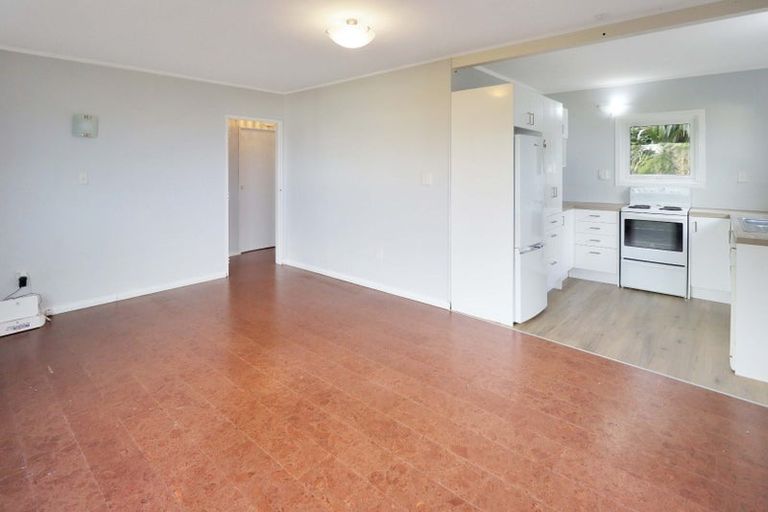 Photo of property in 2/72 Homebush Road, Khandallah, Wellington, 6035