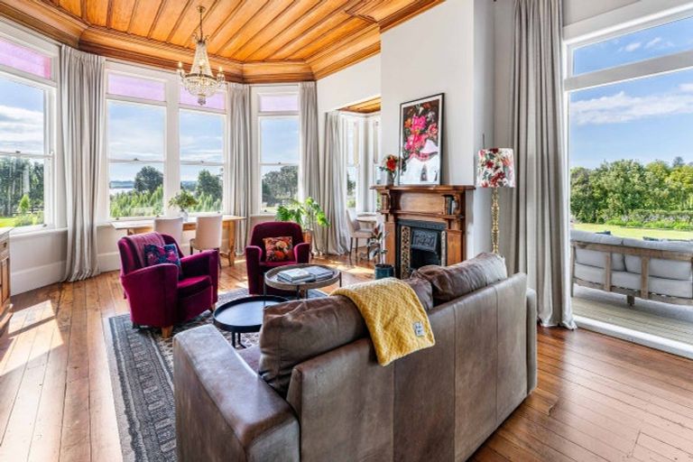 Photo of property in 111 Wharf Road, Clarks Beach, Pukekohe, 2679