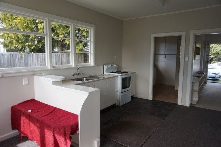 Photo of property in 326 Blenheim Road, Upper Riccarton, Christchurch, 8041