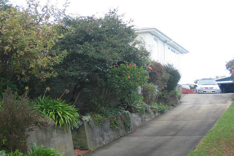 Photo of property in 24 Eatwell Avenue, Paraparaumu Beach, Paraparaumu, 5032
