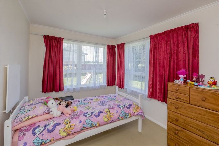 Photo of property in 11 Conway Street, Levin, 5510