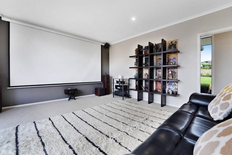 Photo of property in 18 Mcintosh Drive, Pokeno, 2471