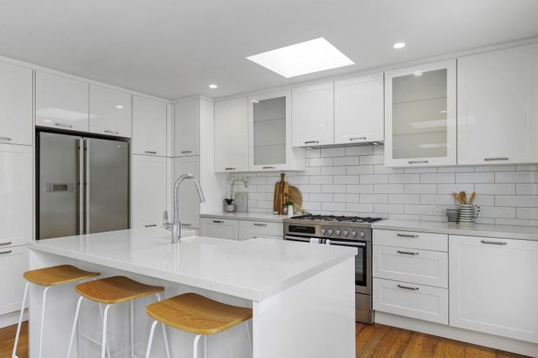 Photo of property in 77 Rutland Street, St Albans, Christchurch, 8014