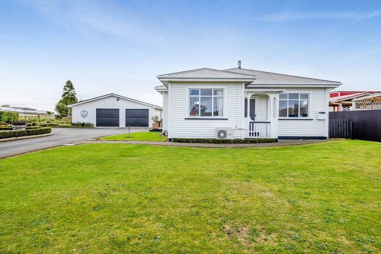 Photo of property in 196 Glover Road, Hawera, 4610