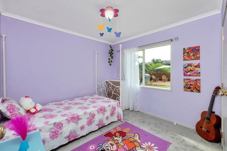 Photo of property in 7 Bibury Avenue, Henderson, Auckland, 0612