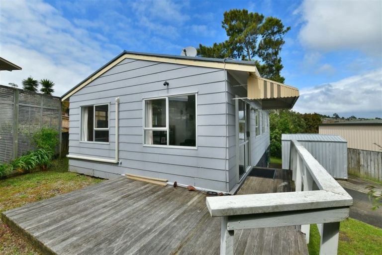 Photo of property in 44b Brian Crescent, Stanmore Bay, Whangaparaoa, 0932