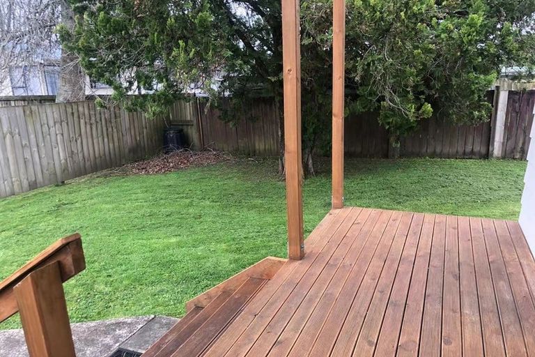 Photo of property in 41 Rathgar Road, Henderson, Auckland, 0610