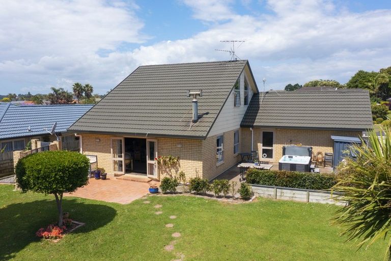 Photo of property in 67 Elsie Drive, Waiuku, 2123
