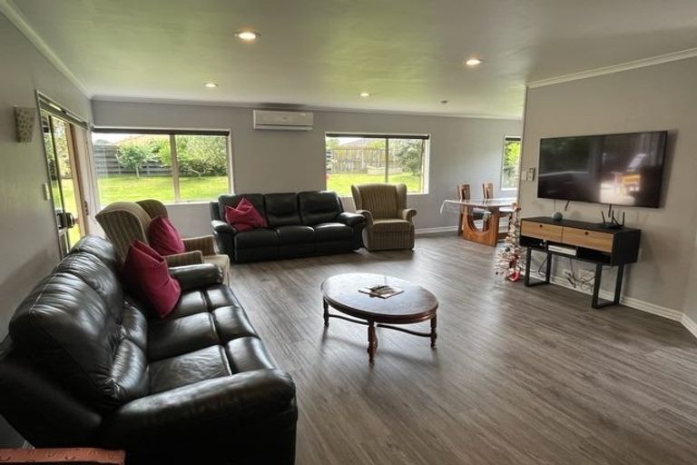 Photo of property in 17 Kalmia Dell, Mount Maunganui, 3116