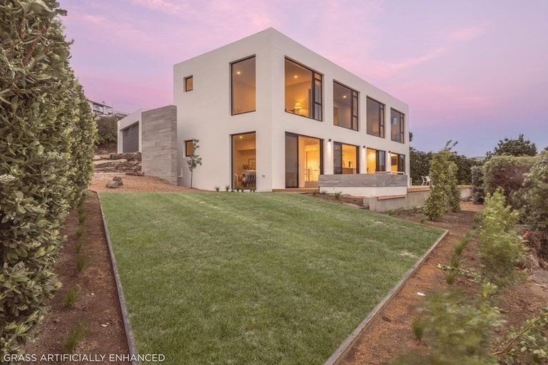 Photo of property in 280 Major Hornbrook Road, Mount Pleasant, Christchurch, 8081