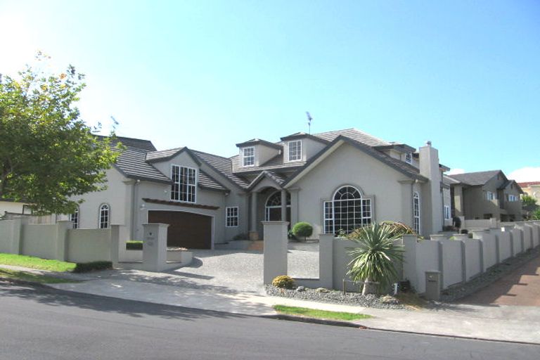 Photo of property in 45 Picasso Drive, West Harbour, Auckland, 0618