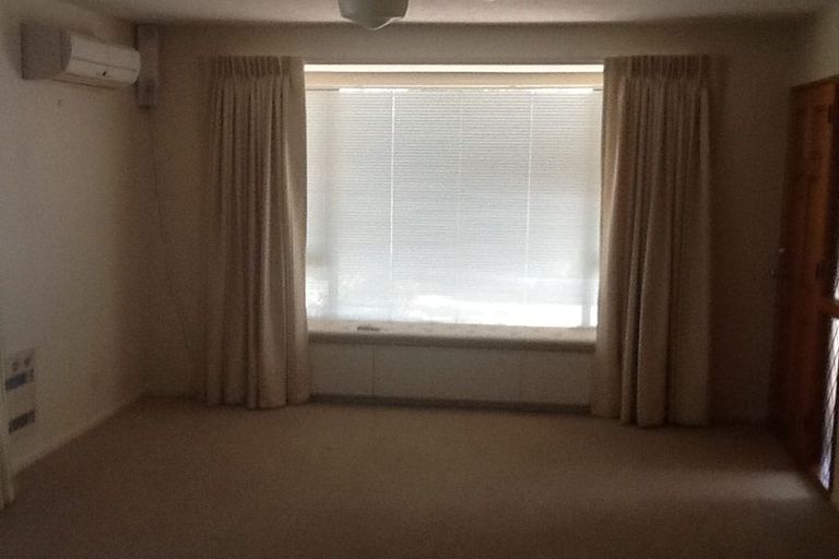 Photo of property in 34 Waimairi Road, Upper Riccarton, Christchurch, 8041