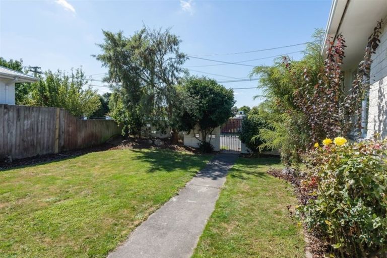 Photo of property in 64 Gainsborough Street, Hoon Hay, Christchurch, 8025
