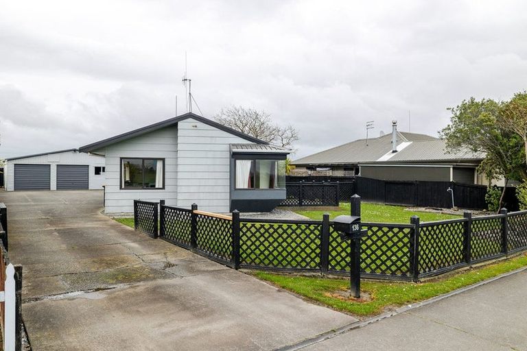 Photo of property in 136 Kelvin Grove Road, Kelvin Grove, Palmerston North, 4414
