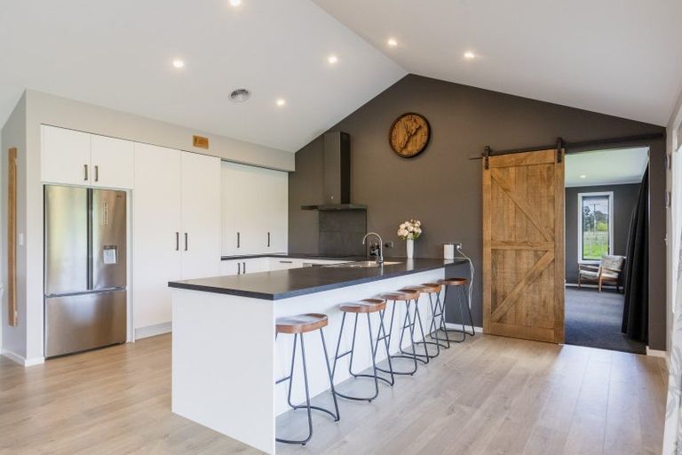 Photo of property in 102 Lindsay Road, Waipukurau, 4283