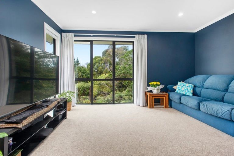 Photo of property in 19 Lily Way, Pyes Pa, Tauranga, 3112
