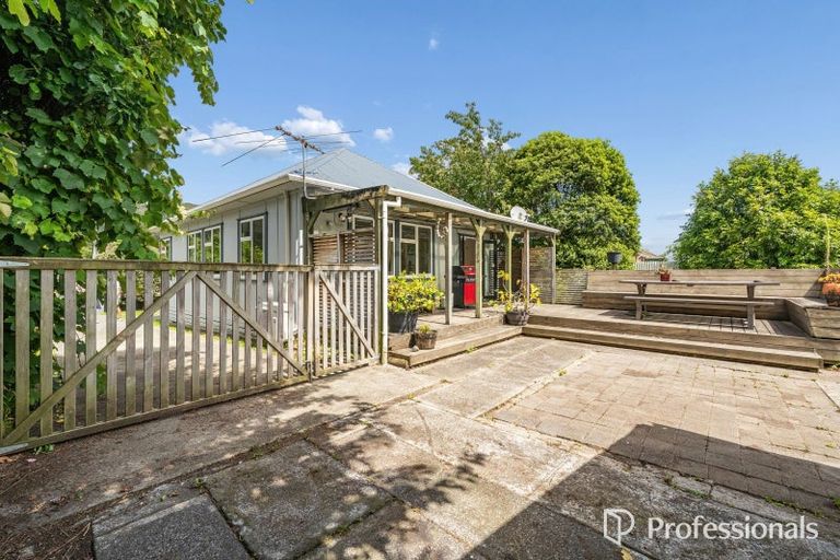 Photo of property in 21 Poole Street, Taita, Lower Hutt, 5011