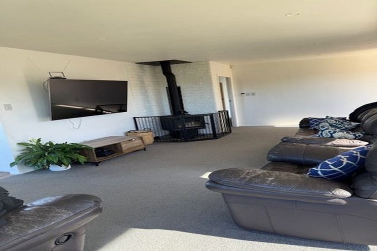 Photo of property in 79 Denise Crescent, Hornby, Christchurch, 8042