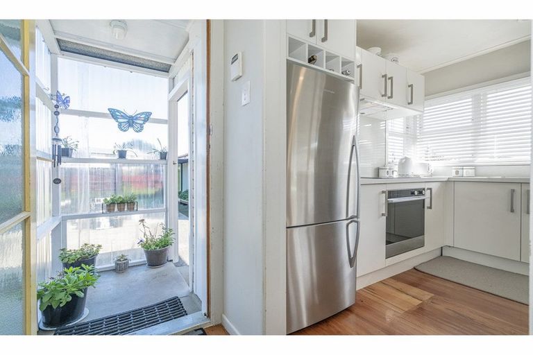 Photo of property in 203 Moanataiari Street, Thames, 3500