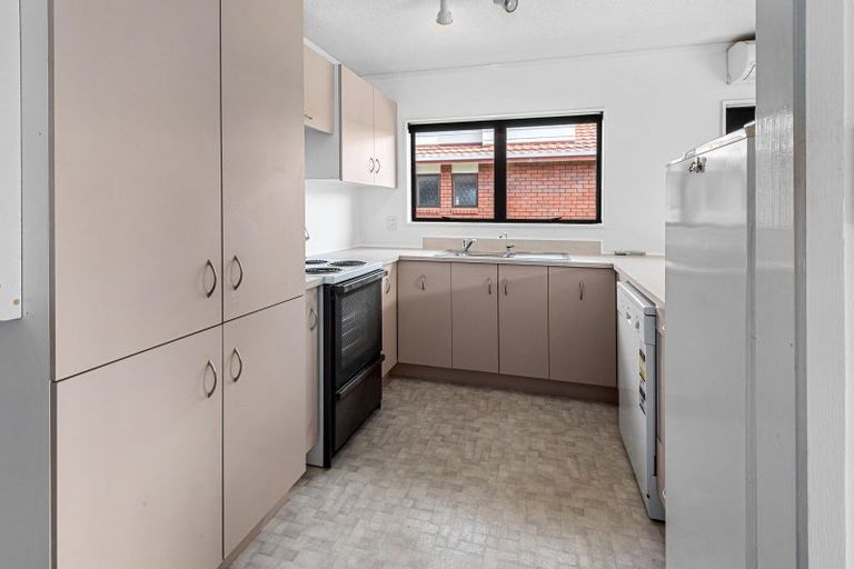 Photo of property in 5a Mains Avenue, Kensington, Whangarei, 0112