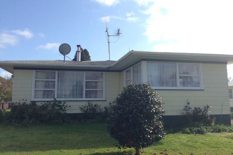 Photo of property in 10 Manapouri Street, Tikipunga, Whangarei, 0112