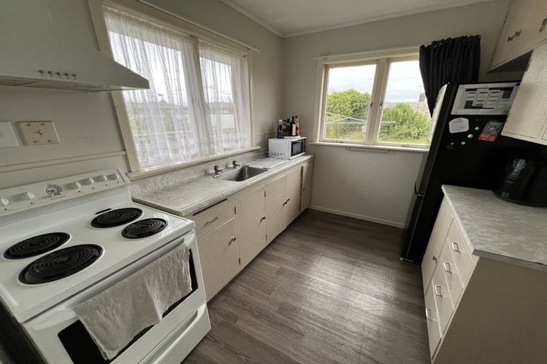 Photo of property in 15a Leeds Street, Silverdale, Hamilton, 3216