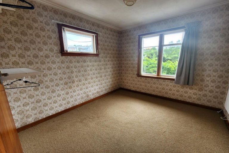 Photo of property in 28 Bayly Road, Moturoa, New Plymouth, 4310