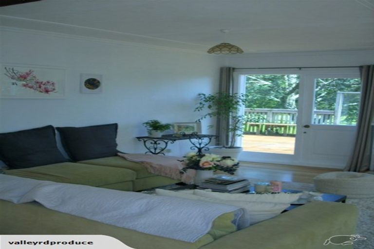 Photo of property in 106 Valley Road, Paraparaumu, 5032