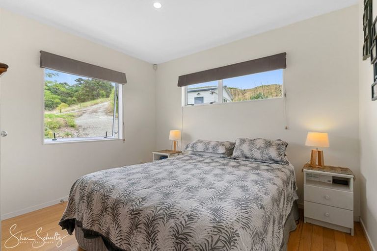 Photo of property in 429 Heatley Road, Whakapirau, Maungaturoto, 0583