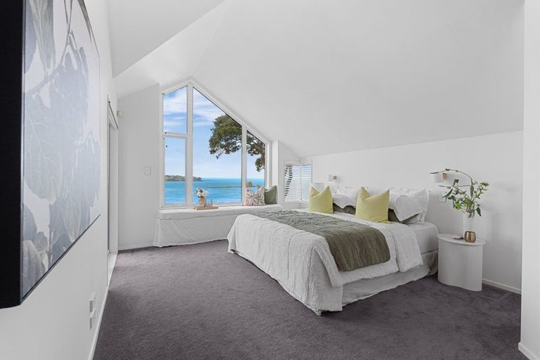 Photo of property in 95 Tiri Road, Tindalls Beach, Whangaparaoa, 0930