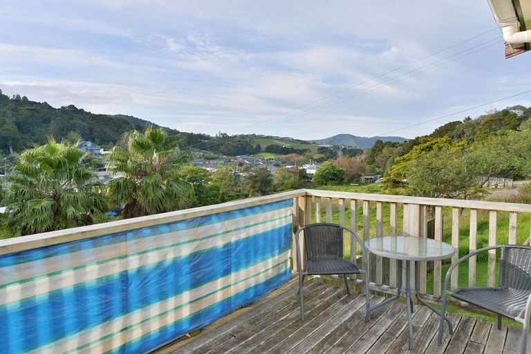 Photo of property in 13 Willow Place, Horahora, Whangarei, 0110