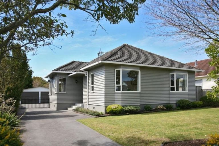 Photo of property in 49 Somerset Street, Brooklands, New Plymouth, 4310