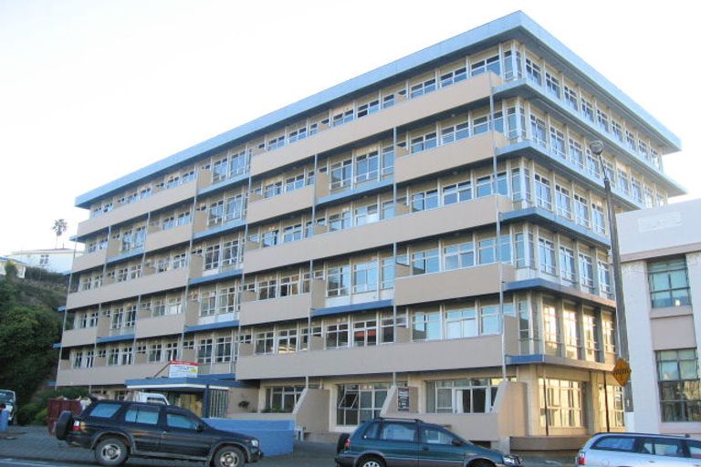 Photo of property in Mclean Towers, 3gh Shakespeare Road, Napier South, Napier, 4110