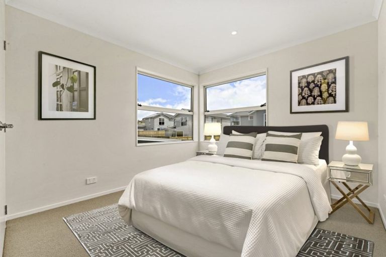 Photo of property in 20 Tyler Davies Drive, Red Beach, 0932